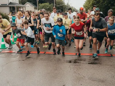 2023 Lindsay Milk Run Race Starts