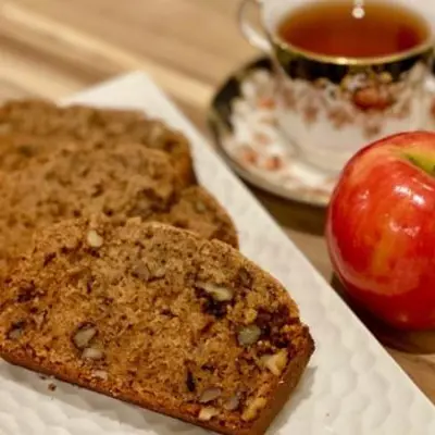 Applesauce Cake