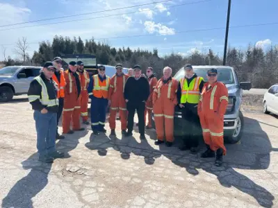 Gagnon Line Construction and Mayor Elmslie