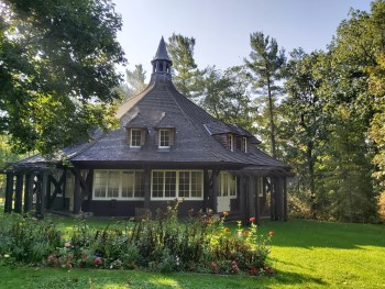 historic octagonal church