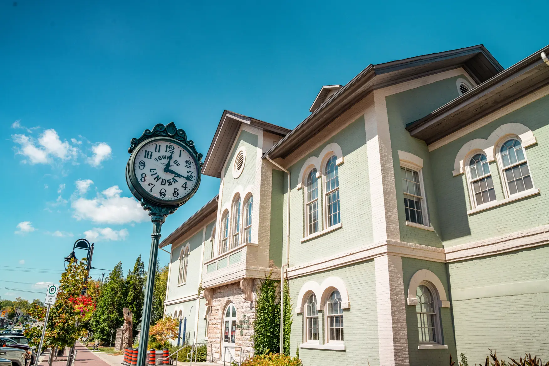 Lindsay city hall and clocks